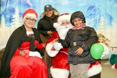 2016_TNMA_Tree-Lighting_-0847